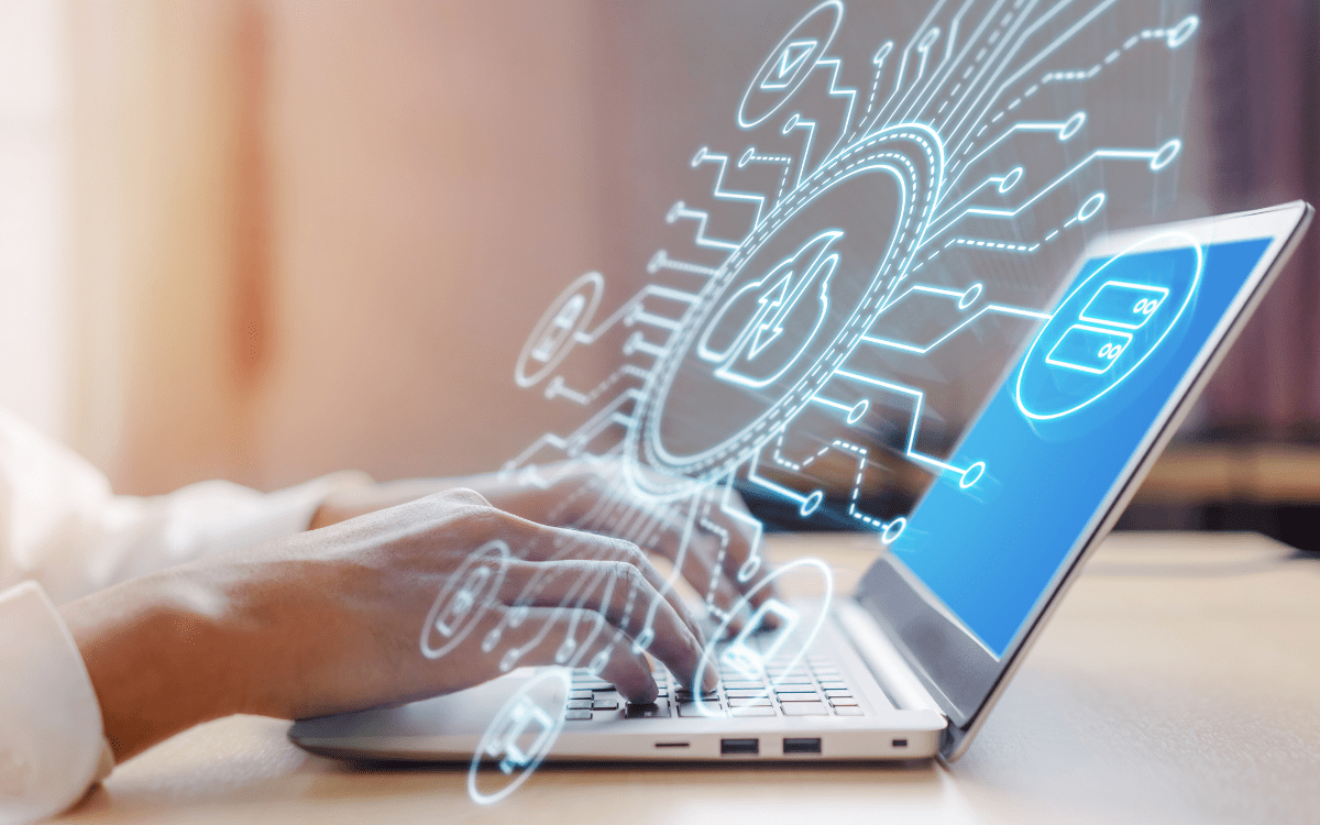 what is enterprise information archiving